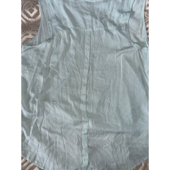 Torrid Women’s Plus Size 4 Sleeveless Blouse Top Pale Green  Soft Lightweight‎ - Picture 7 of 8
